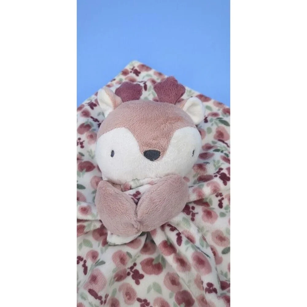 N/A floral plush
